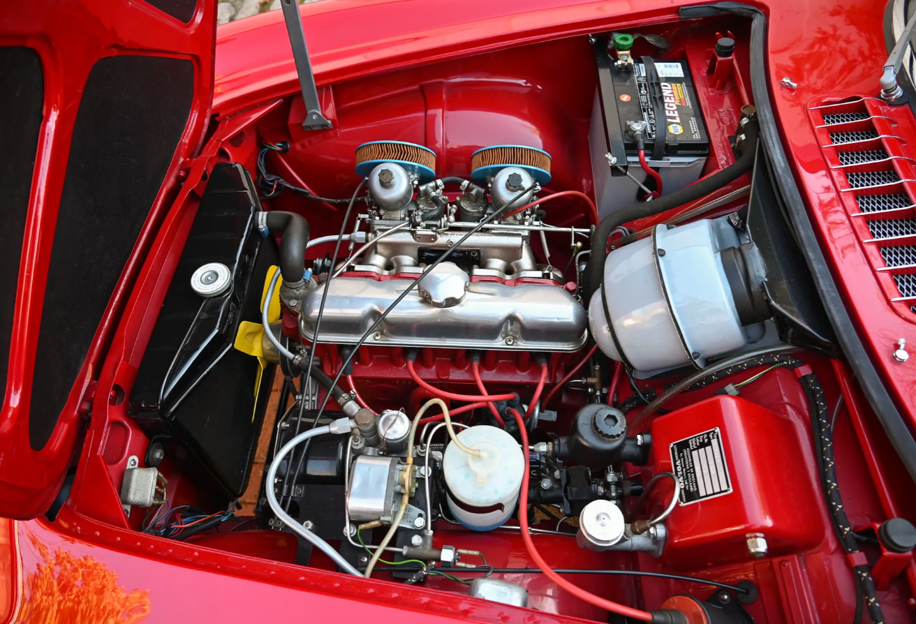 P1800 Volvo Girling Brake Booster